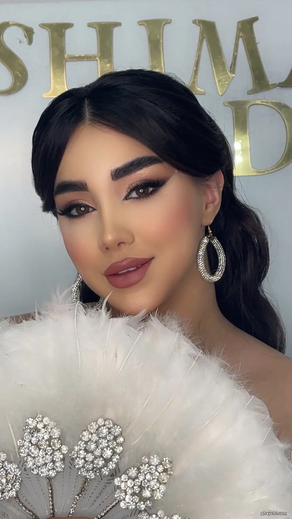 نمونه کار عروس — میکاپ عروس قبل و بعد زنانه در محمدشهر، محمدشهر — سالن وآموزشگاه مراقبت وزیبایی شیماراد