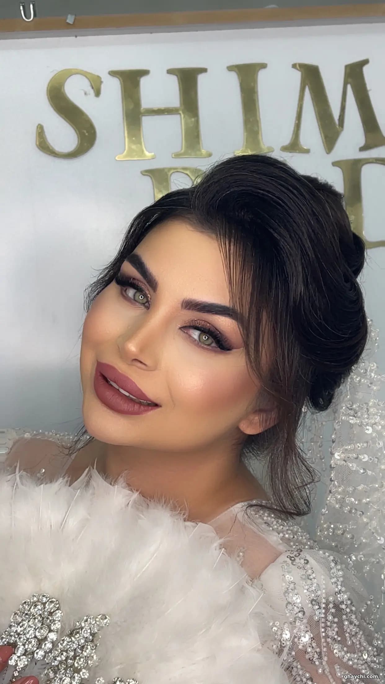 نمونه کار عروس — میکاپ عروس قبل و بعد زنانه در محمدشهر، محمدشهر — سالن وآموزشگاه مراقبت وزیبایی شیماراد
