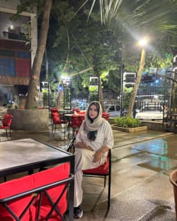 زهرا شریف زاده
