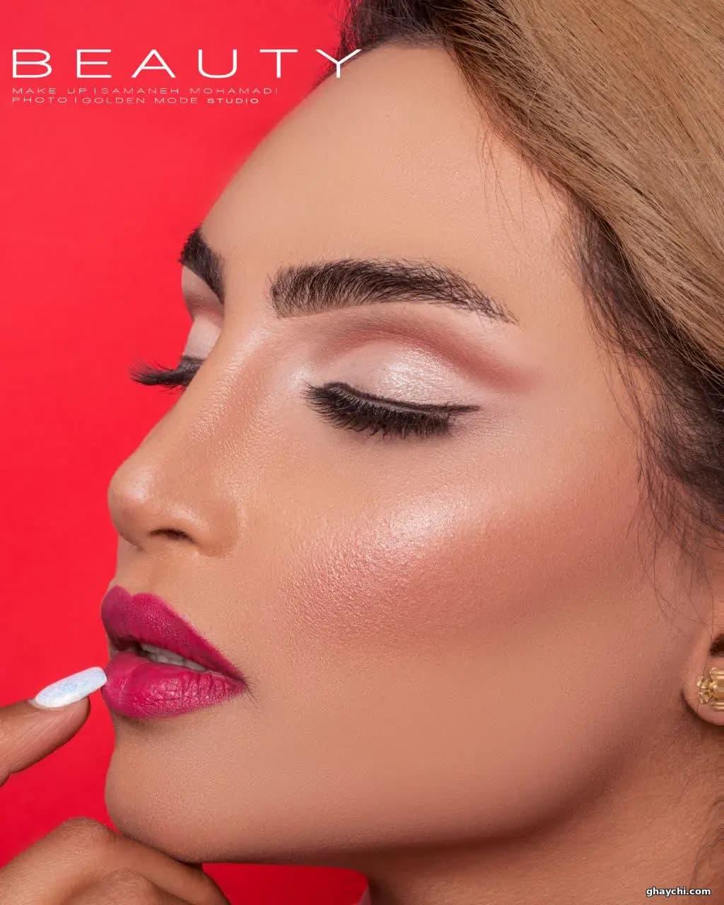 نمونه کار میکاپ — میکاپ لایت زنانه در  خیابان اشراق، اصفهان — سمانه محمدی