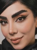 مهنوش حمزه زاده