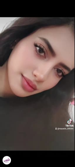 نازنین معمارزاده