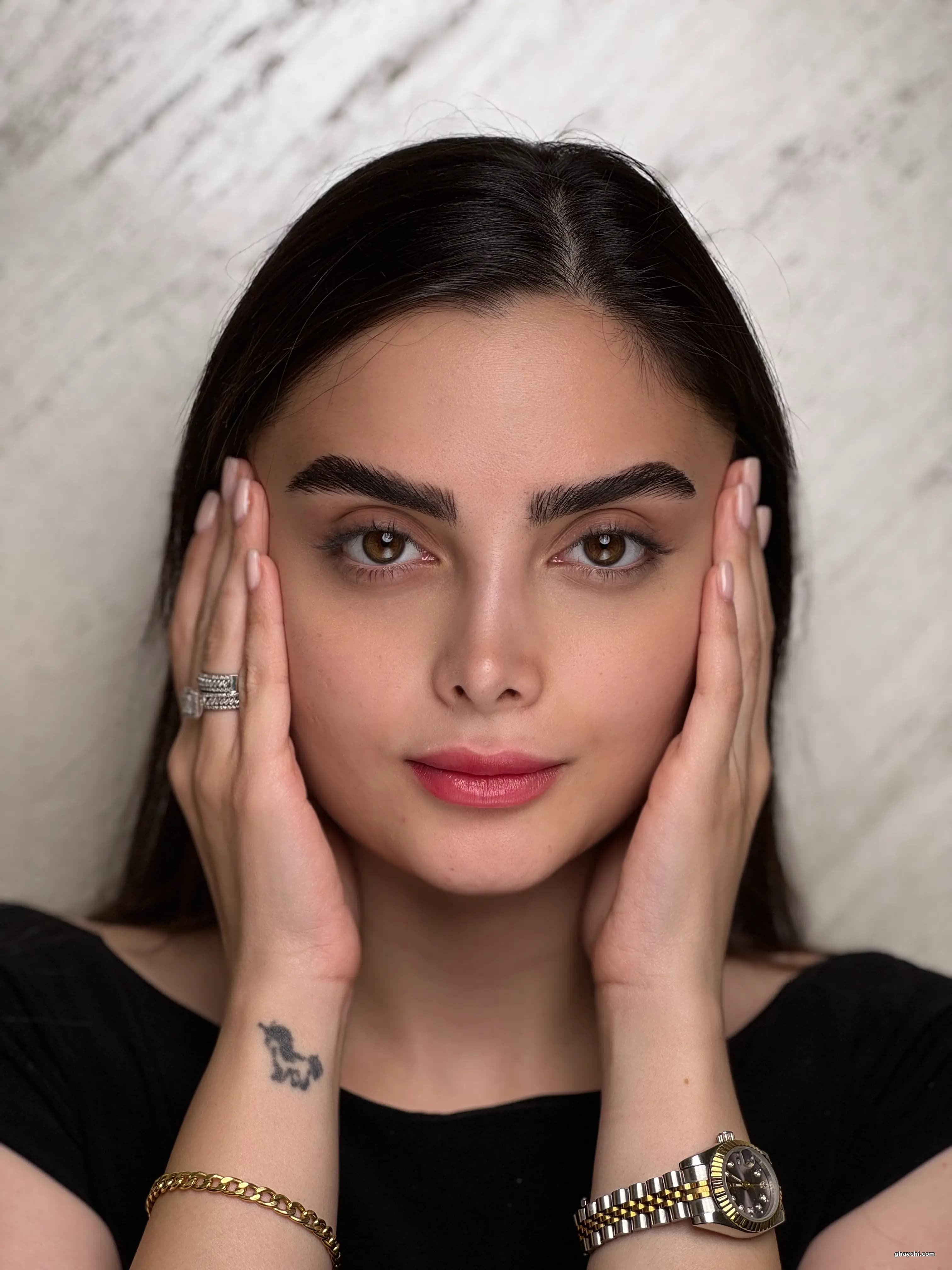 نمونه کار آرایش دائم — آرایش دائم بدن و صورت زنانه در سعادت آباد، تهران — فيروزه ادي