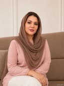 زهرا لطفی