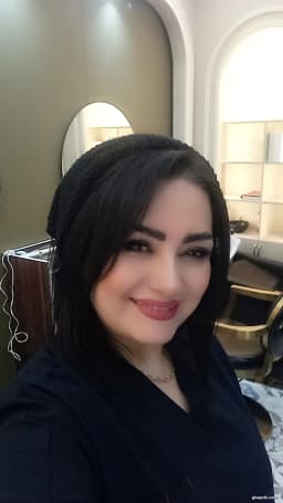 مژده باقری