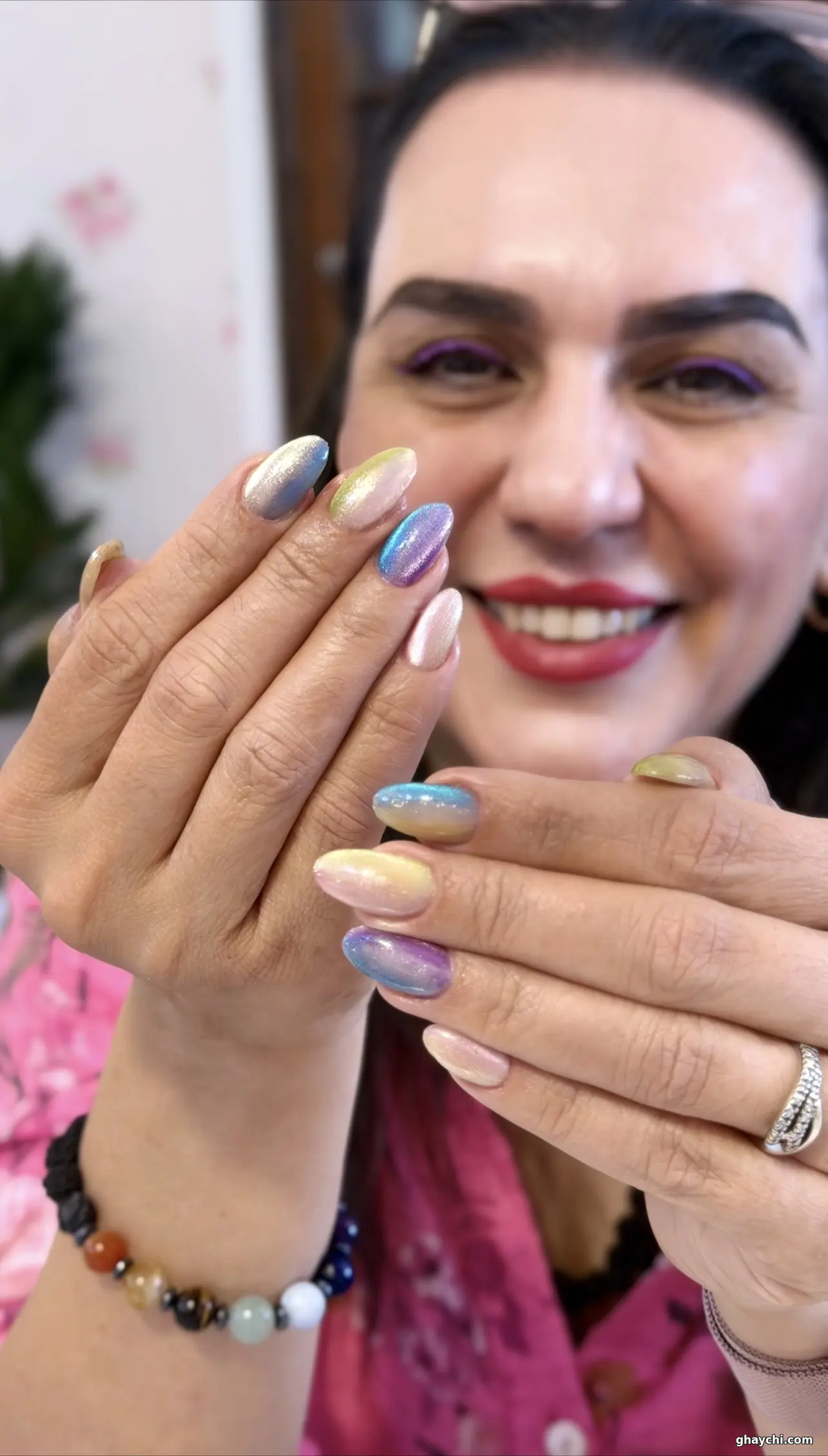 نمونه کار ناخن — ترمیم ناخن زنانه در سعادت آباد، تهران — سالن تخصصی ناخن و مژه ماندانا طاهری