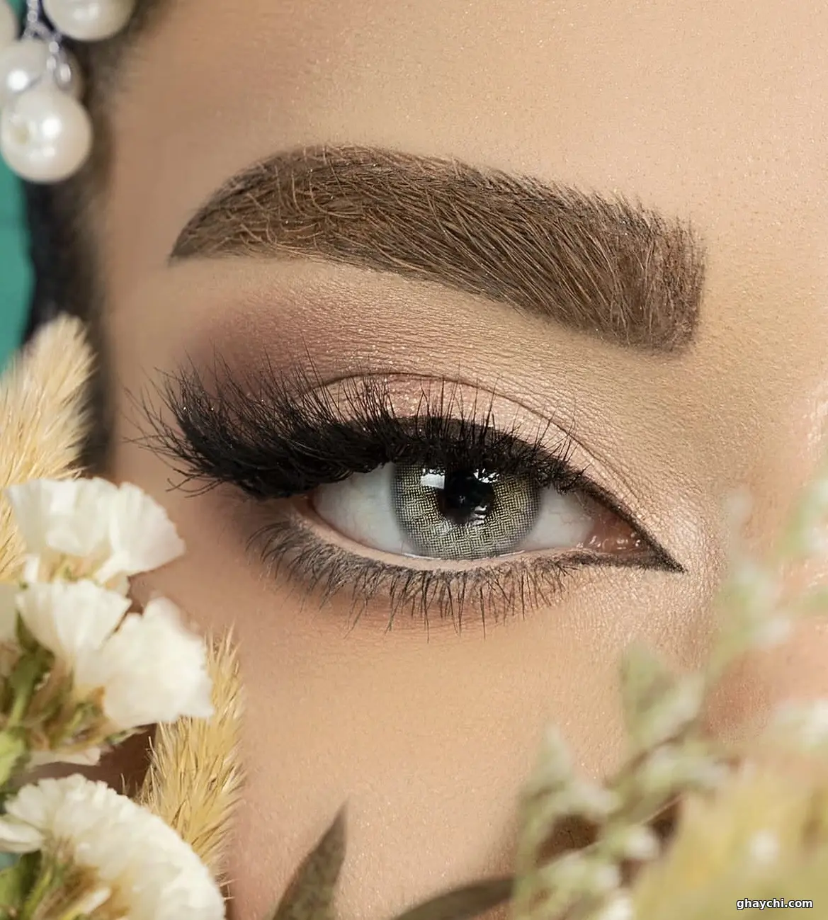 نمونه کار میکاپ — میکاپ لایت زنانه در خیابان پروین اعتصامی، اصفهان — مریم رسا