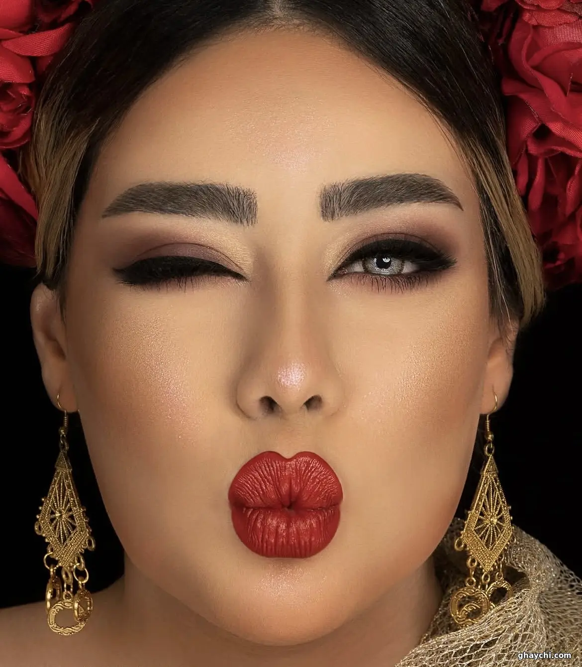 نمونه کار میکاپ — میکاپ کلاسیک زنانه در خیابان پروین اعتصامی، اصفهان — مریم رسا