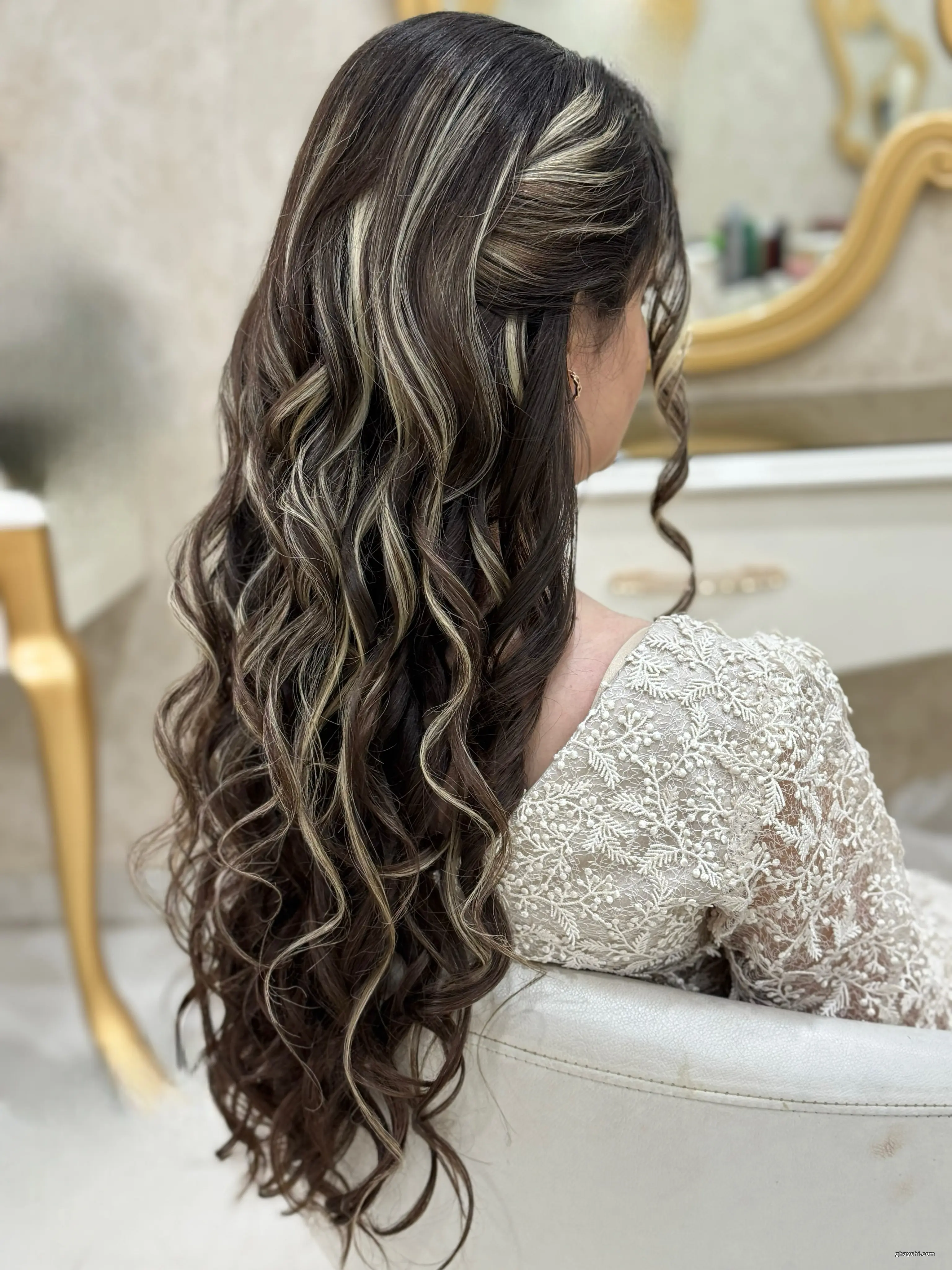 نمونه کار مو — شینیون و کرلی زنانه در یزد، یزد — شیرین دهقان