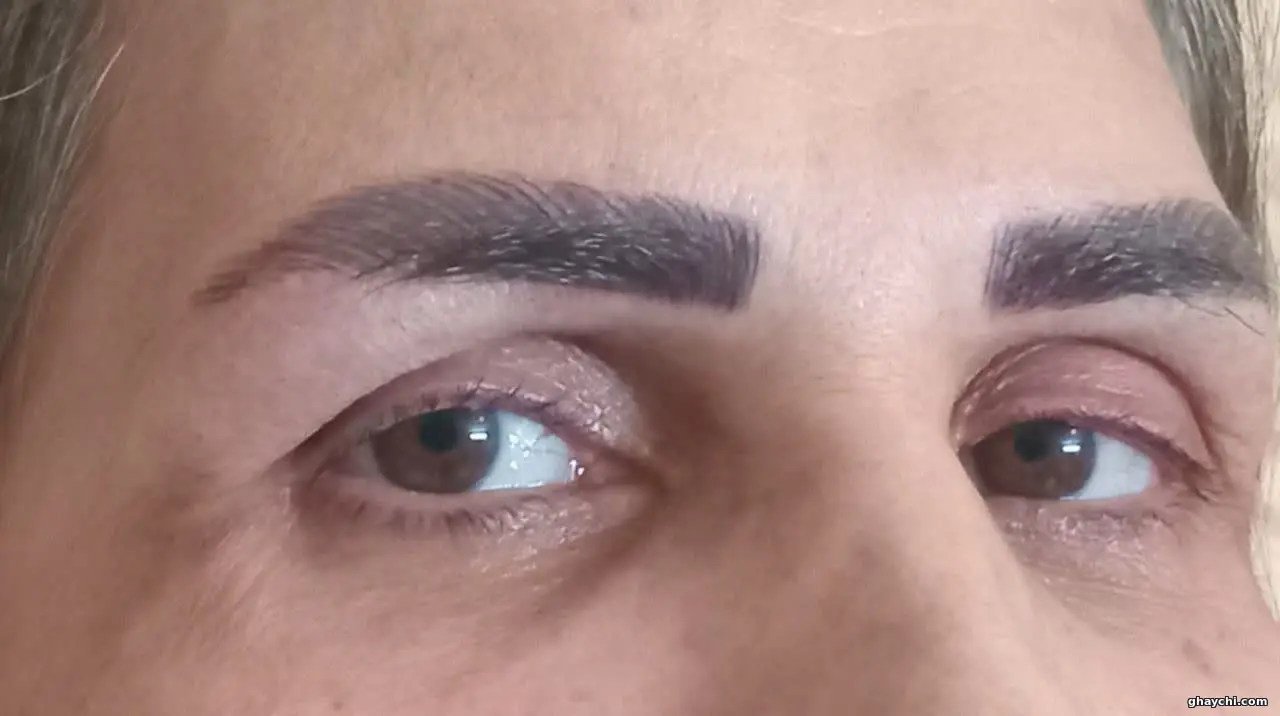 نمونه کار آرایش دائم — میکروبلیدینگ زنانه در خیابان هاشمی نژاد، مشهد — اکرم اکبری