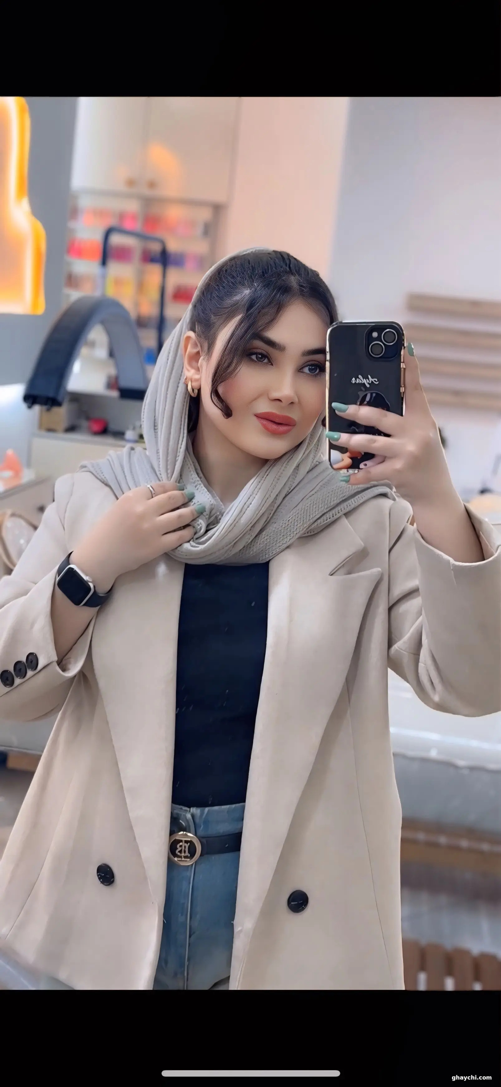 آرایشگر آیلار دهقان