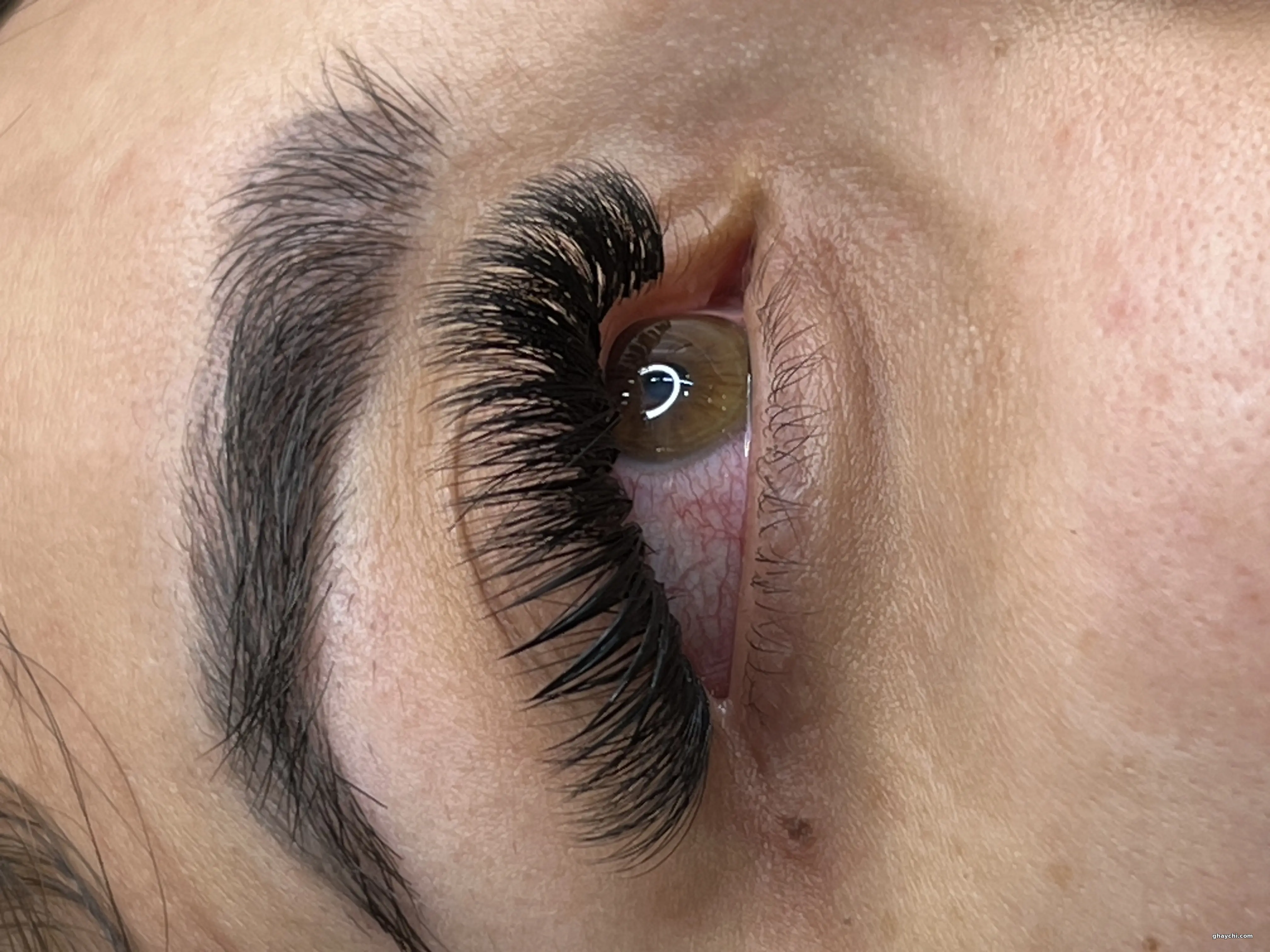 نمونه کار مژه — اکستنشن مژه زنانه در جابر، اصفهان — سالن آدینه