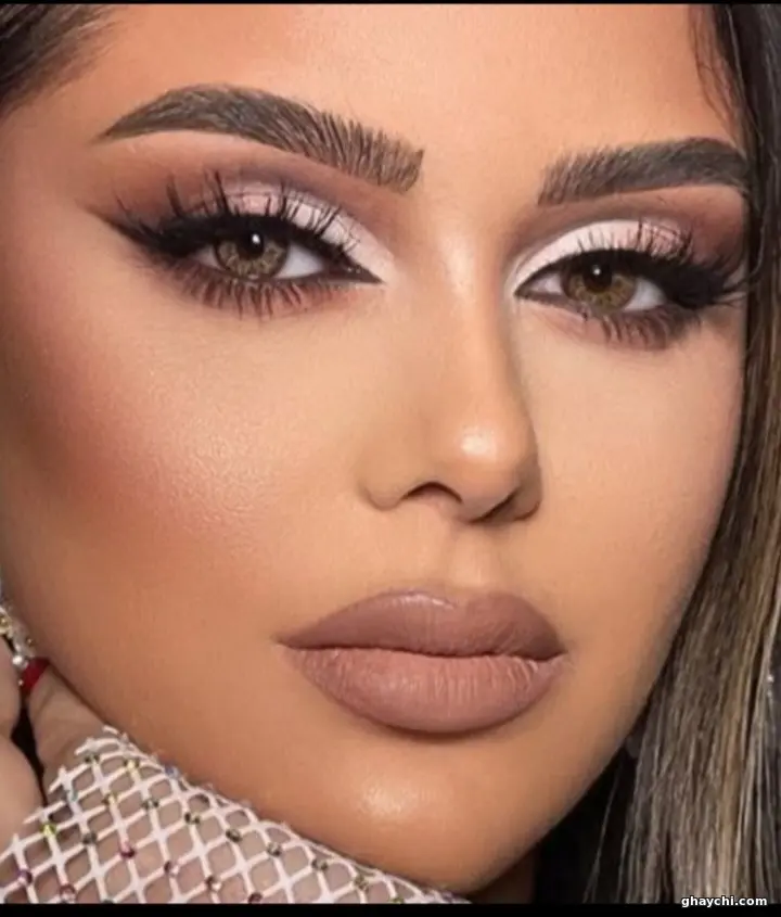 آرایشگر پریا آسایش