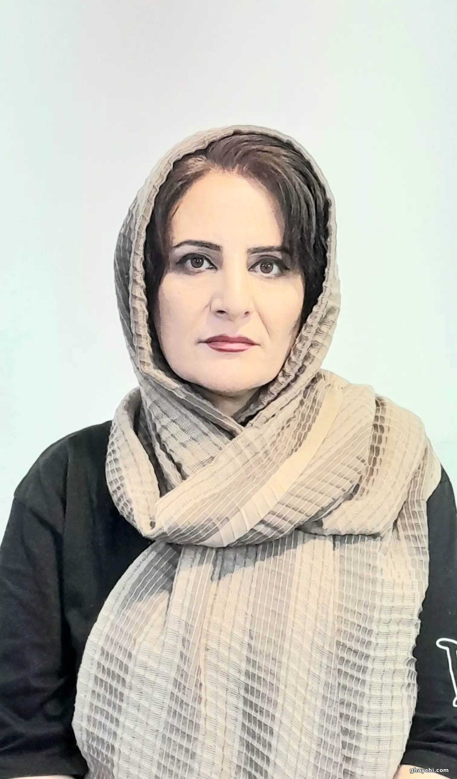 سالن زیبایی ارزو پویا
