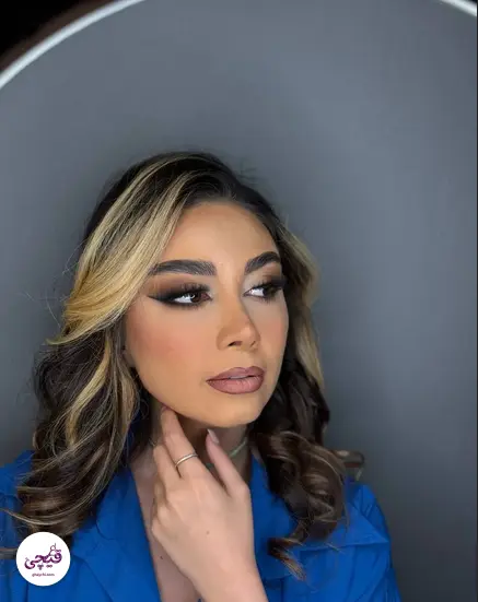 آرایشگر فائزه نیاورانی
